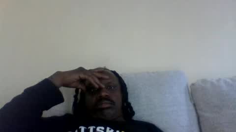 Snapshot of nixw2500 chatting on 03-10-25, 09:29 Pleasurenu online show from 03-10-25, 09:29