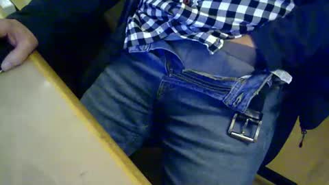 njutningsokare online show from 11-26-25, 05:25