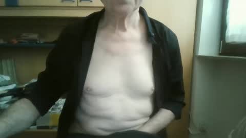 nkdyy online show from 04-28-26, 01:27