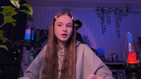 Tears Lora online show from 01-25-25, 08:53