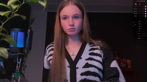 Tears Lora online show from 03-02-25, 06:30