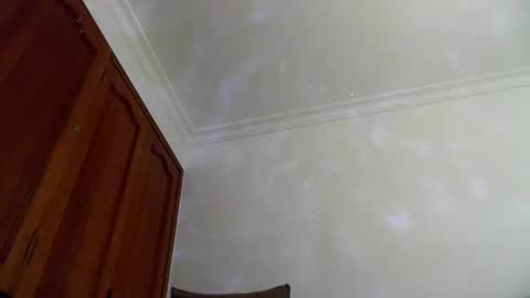 Snapshot of nm307003 chatting on 09-29-25, 01:44 Nicols online show from 09-29-25, 01:44