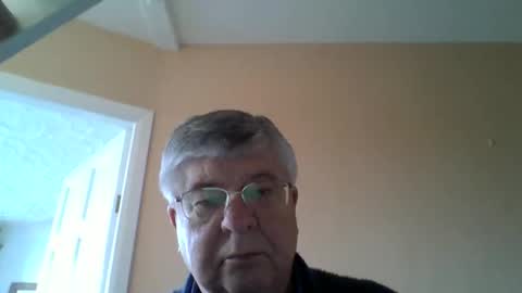 Snapshot of nn69uk chatting on 11-18-25, 11:36 NN69UK online show from 11-18-25, 11:36