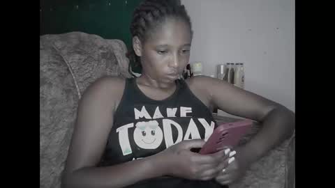 Snapshot of nnnk099 chatting on 05-16-26, 10:12 nyx online show from 05-16-26, 10:12
