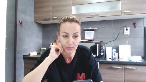 Snapshot of no_limit_coupl3 chatting on 09-10-25, 06:24 no_limit_coupl3 online show from 09-10-25, 06:24