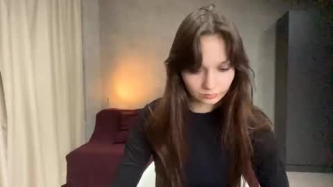 Snapshot of no_rose_without_a_thorn chatting on 03-04-26, 08:15 Nora online show from 03-04-26, 08:15