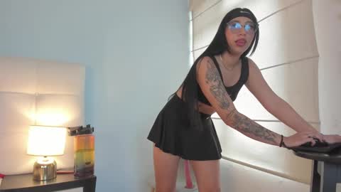 Sophy  online show from 01-30-25, 04:24