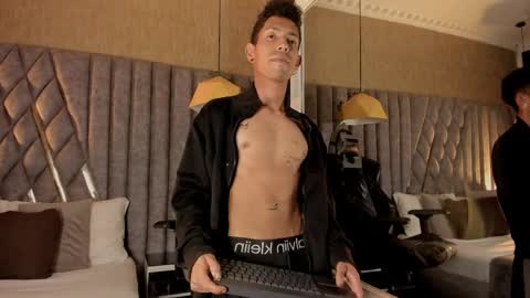 Noah online show from 04-29-26, 04:38