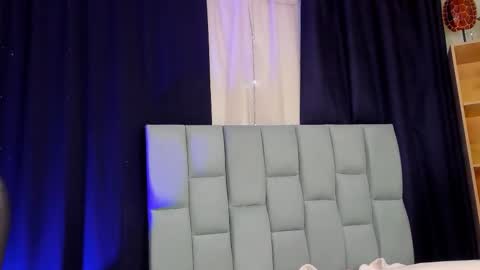 Snapshot of noah25_ chatting on 10-26-25, 03:23 Noah online show from 10-26-25, 03:23