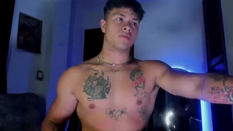Snapshot of noah_223 chatting on 06-11-26, 05:16 noah_223 online show from 06-11-26, 05:16