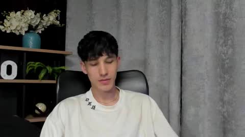 Noah Brigth online show from 02-14-25, 06:45