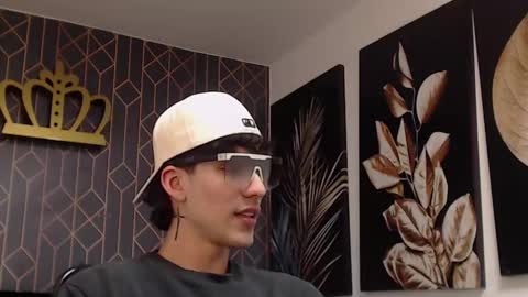 Noah Brigth online show from 03-03-25, 04:58