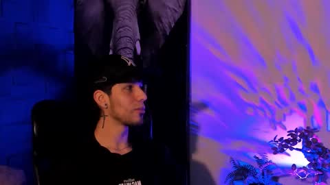 Noah Brigth online show from 11-11-25, 12:43