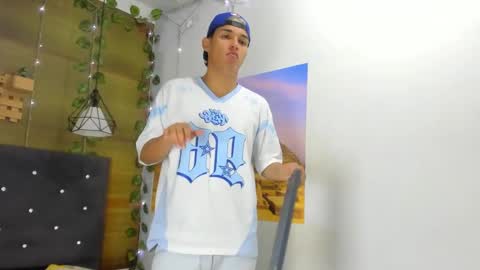 noah online show from 10-11-25, 01:20