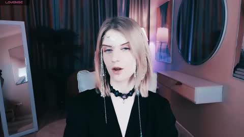 REAL name LiaDM are always open online show from 03-11-25, 05:02