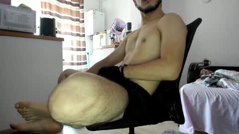 Snapshot of noah_happy07 chatting on 01-16-25, 07:38 Noah online show from 01-16-25, 07:38