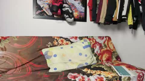 Snapshot of noah_happy07 chatting on 11-28-25, 11:51 Noah online show from 11-28-25, 11:51