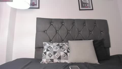 noah_johes online show from 04-14-26, 03:23