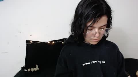 noah hehim    online show from 01-17-25, 10:01