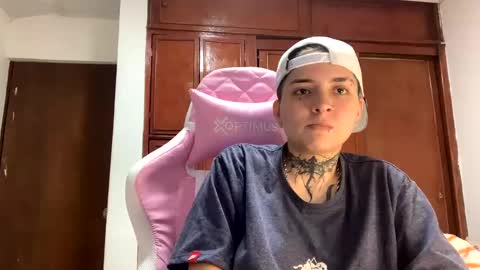 noah hehim    online show from 01-28-25, 05:11