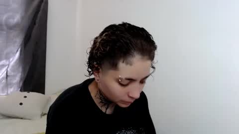 noah hehim    online show from 02-21-25, 06:15