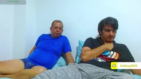 noah_meyer_ online show from 10-26-25, 12:05