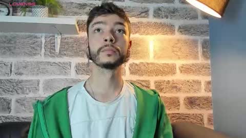    online show from 09-11-25, 12:38