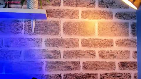    online show from 10-06-25, 12:35