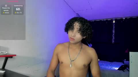 Snapshot of noah_smith04 chatting on 04-09-26, 07:41 noah_smith04 online show from 04-09-26, 07:41