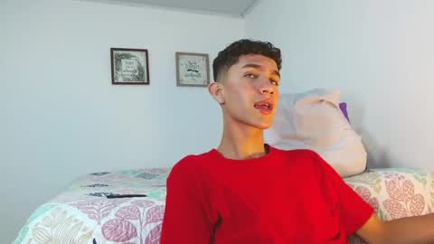 noah tyler  online show from 12-03-24, 10:07