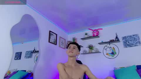 noah tyler  online show from 09-20-25, 08:10