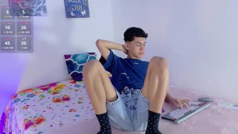 noah tyler  online show from 10-09-25, 12:19