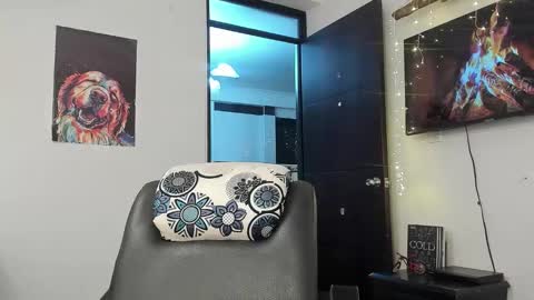 LIAM- noah online show from 01-07-25, 03:23