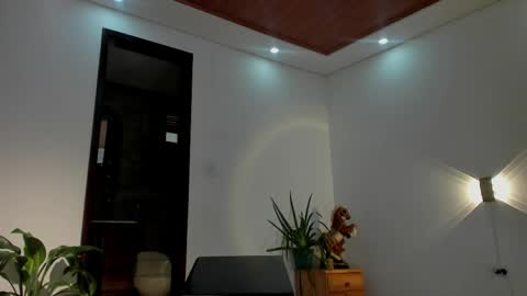 LIAM- noah online show from 04-14-26, 01:39