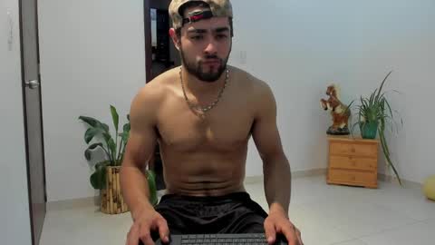 LIAM- noah online show from 04-30-26, 11:49