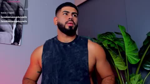 Snapshot of noahcrux chatting on 02-11-26, 09:20 Noah online show from 02-11-26, 09:20