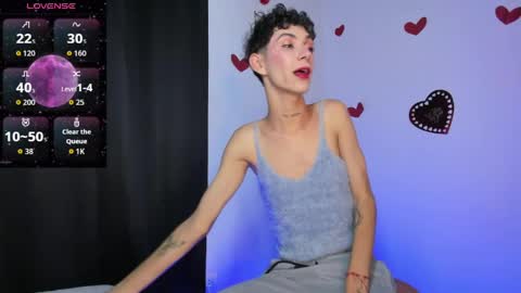 Noah fox online show from 06-09-26, 01:50