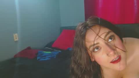 Snapshot of noamartin_ chatting on 12-25-24, 10:16 Noamartin online show from 12-25-24, 10:16