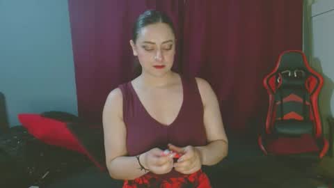 Snapshot of noamartin_ chatting on 01-21-25, 12:36 Noamartin online show from 01-21-25, 12:36