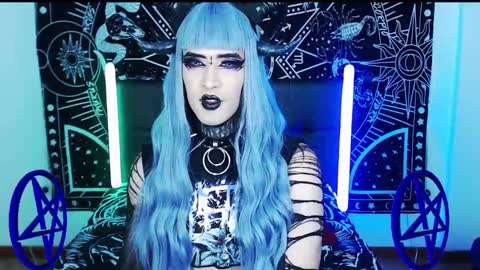 caroline online show from 02-05-25, 08:32