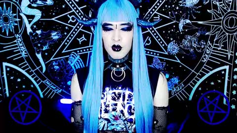 caroline online show from 02-26-25, 05:31