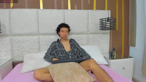 NobaCortez online show from 04-11-26, 02:49