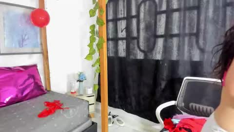 Noctis Amour online show from 03-11-26, 01:28