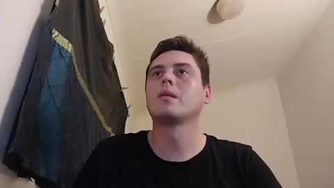 Snapshot of nocycle000 chatting on 10-05-25, 09:02 Nocycle000 online show from 10-05-25, 09:02