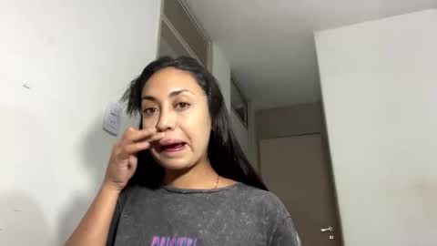 Snapshot of noeink chatting on 03-14-26, 05:35 noeink online show from 03-14-26, 05:35