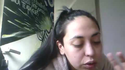 Snapshot of noeink chatting on 05-08-26, 04:45 noeink online show from 05-08-26, 04:45