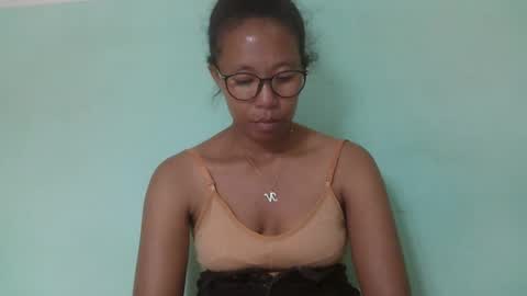 noellah online show from 03-03-25, 03:53