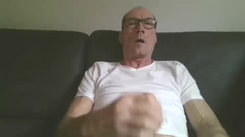 noelle1966 online show from 01-05-25, 11:59