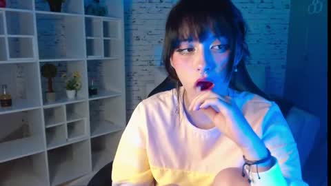 Noeva online show from 10-04-25, 12:08