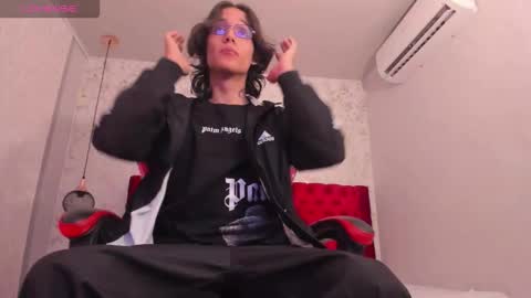     online show from 03-06-26, 12:34